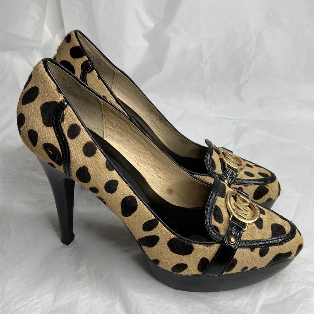 Michael Kors size 9 1/2 calf hair platform 5 “ heels great condition see pics